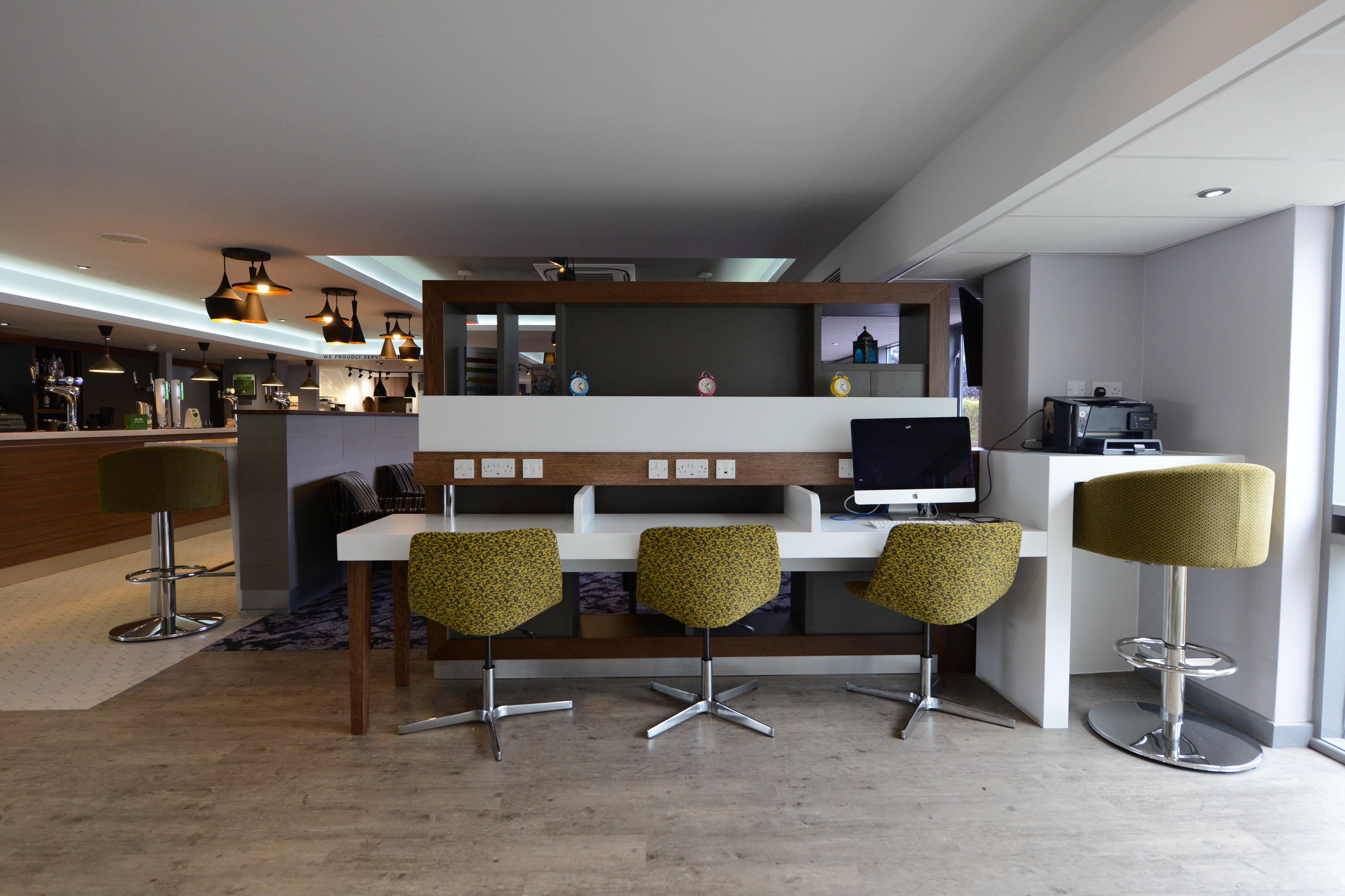 Holiday Inn Wolverhampton - Racecourse By Ihg Eksteriør bilde